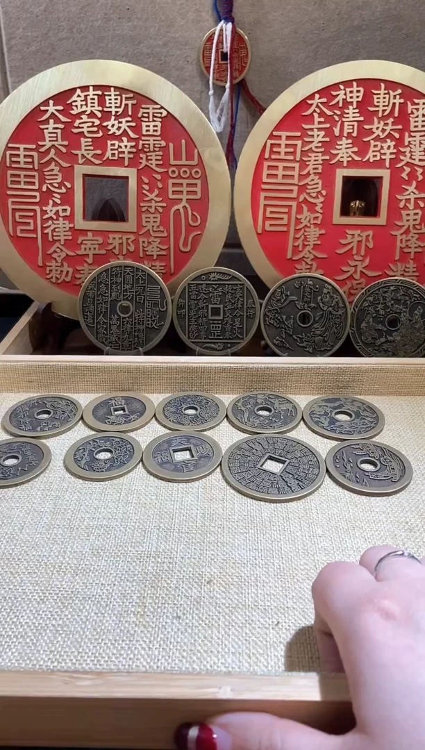 【闪购商品】铜现代翻砂铜工艺品10枚一套