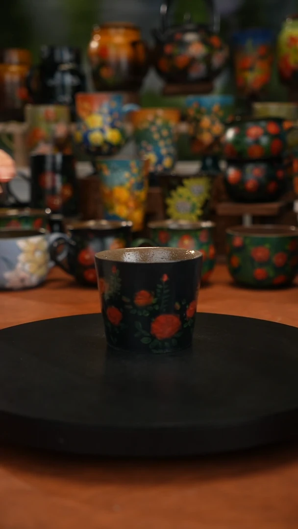 紫砂油画手绘釉下彩