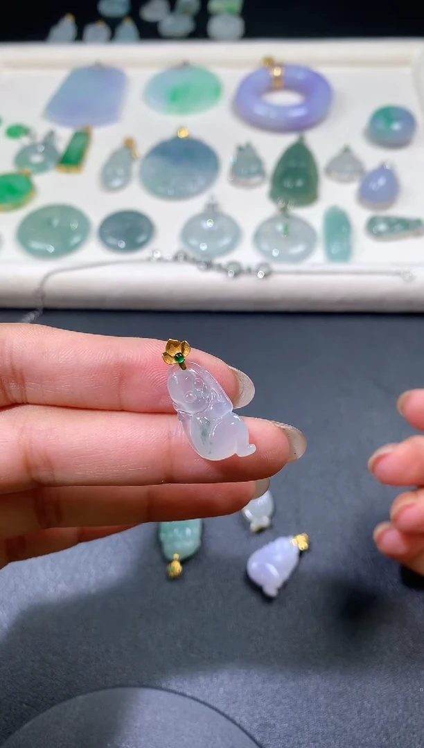 吊坠(不含链)18K金镶嵌翡翠翡翠