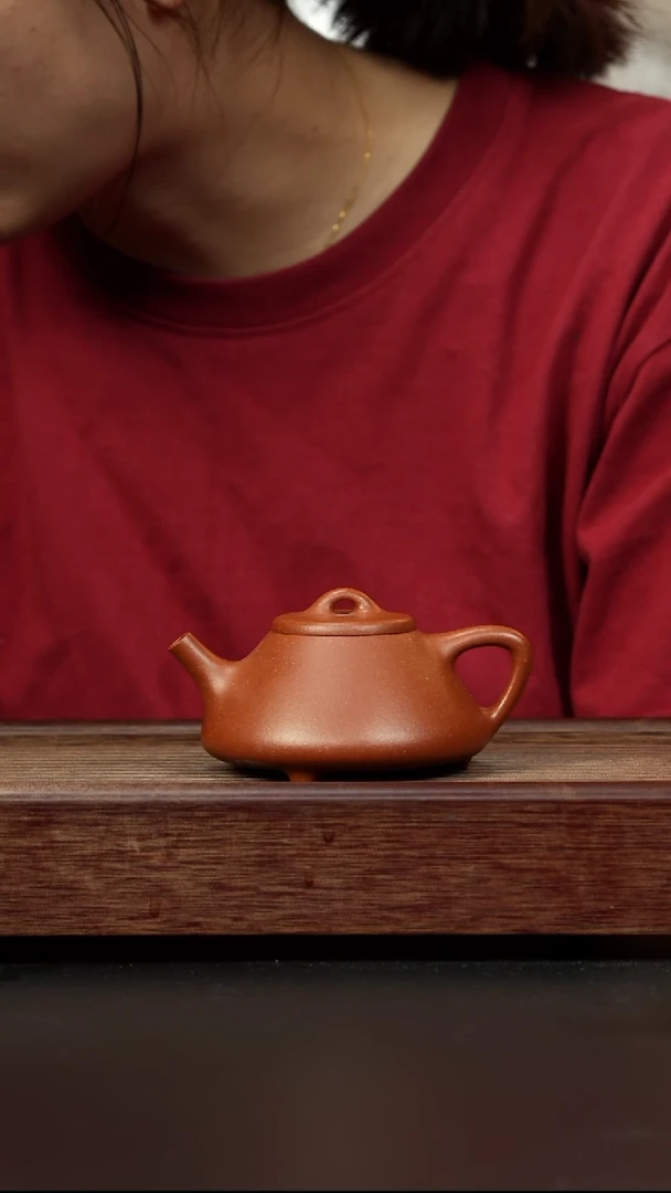 紫砂茶壶超矿标红降坡 子冶石瓢