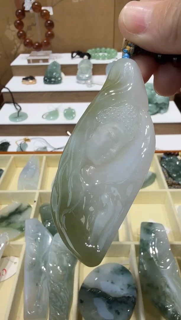 未镶嵌挂件翡翠A货翡翠多样性孤品国雕谢林工