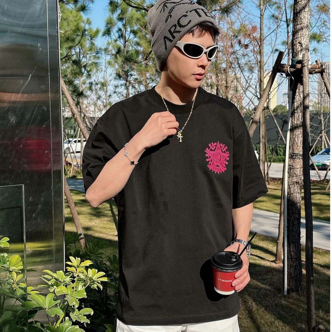 迪某家男女同款T恤