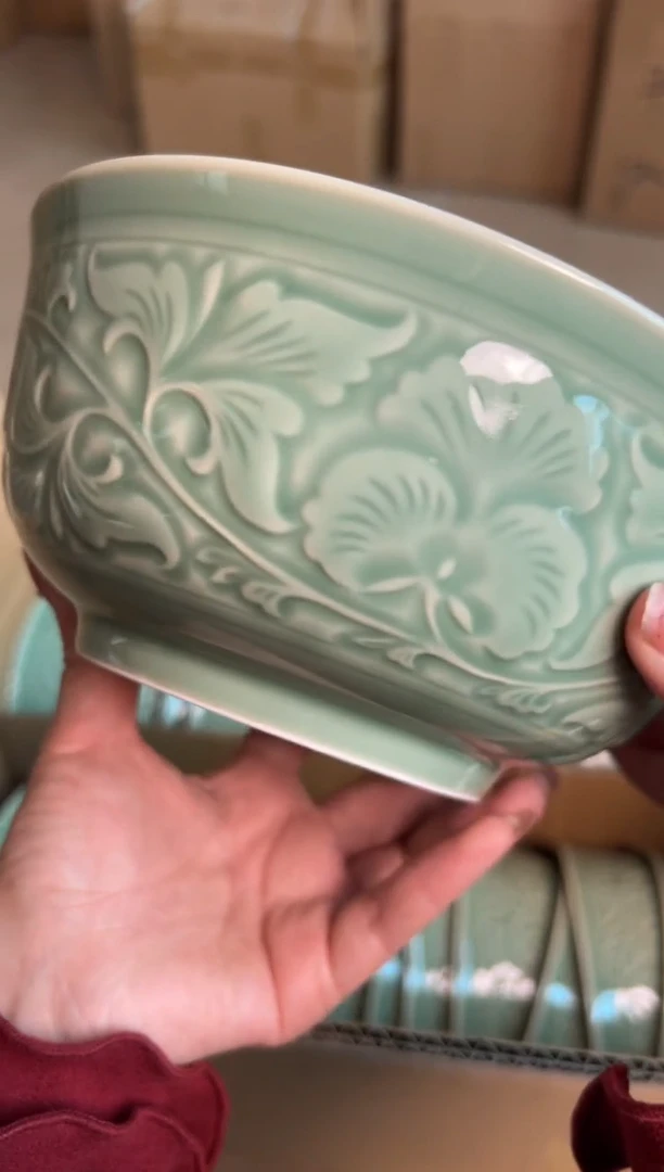 陶瓷耀州窑青釉7寸缠枝牡丹大碗一只正品