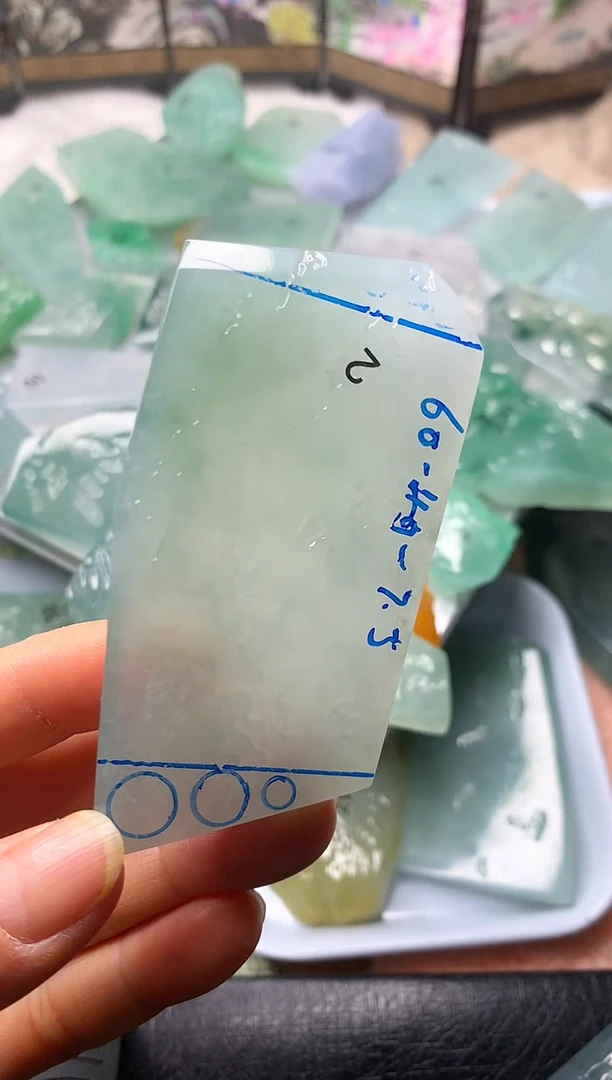 颈饰未镶嵌翡翠11