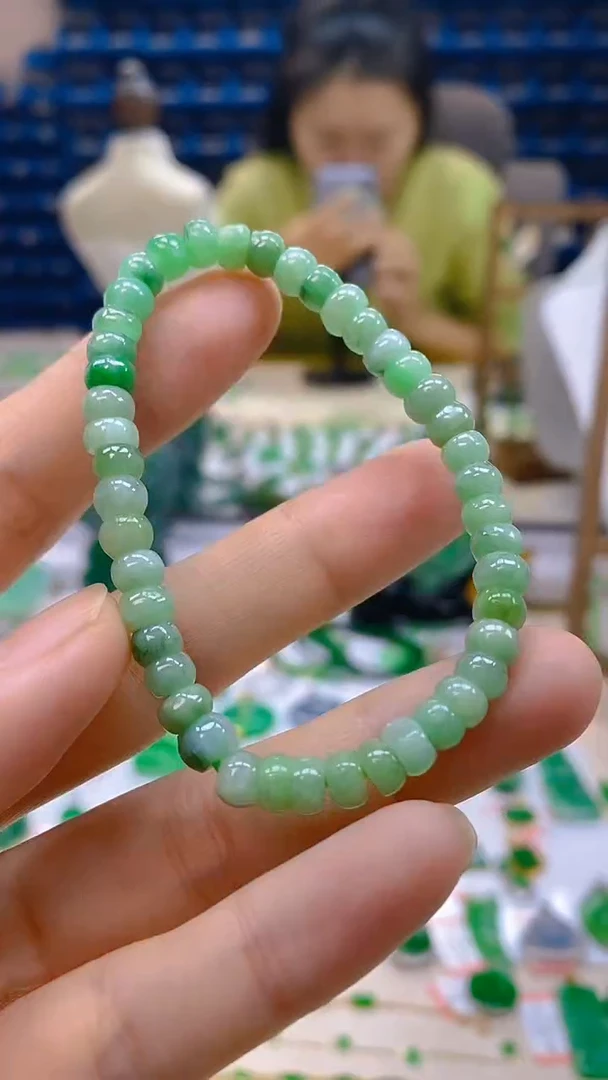 颈饰未镶嵌翡翠新号开播 全场乱卖