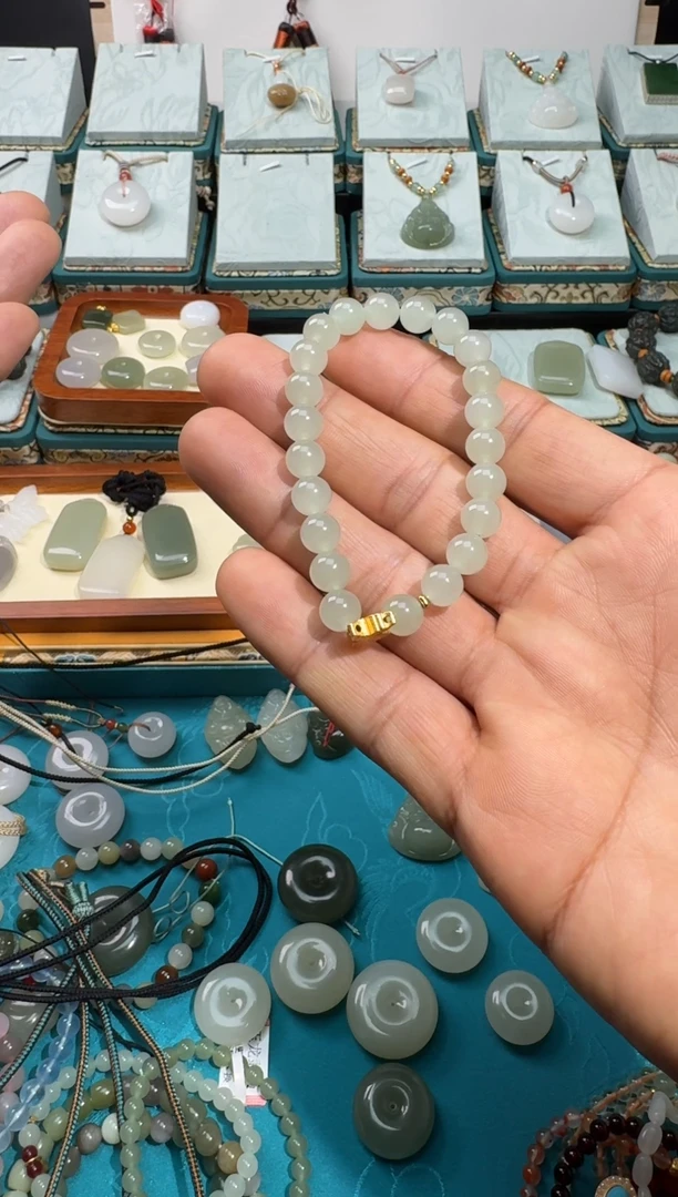 【闪购商品】石榴石手链未镶嵌8mm冰晴水手串