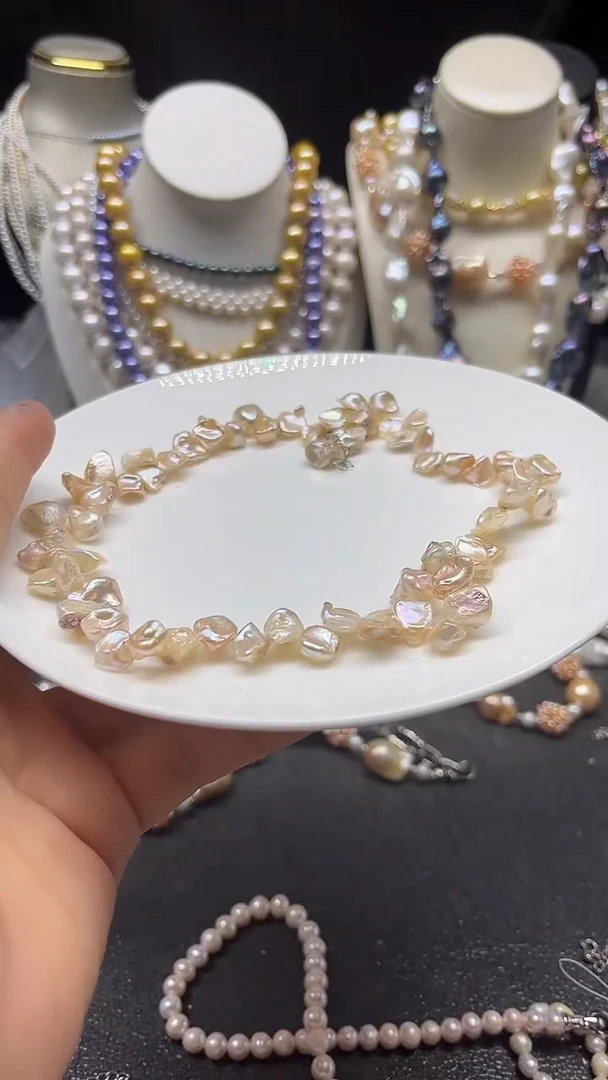 颈饰未镶嵌淡水珍珠多人