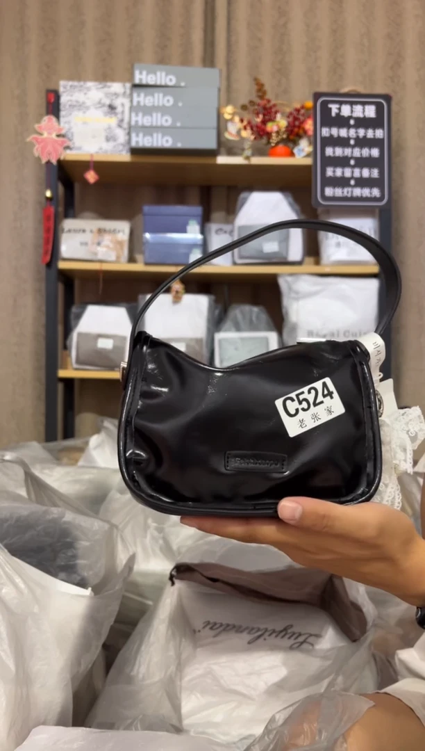 小牛剖层皮革老张家女包524