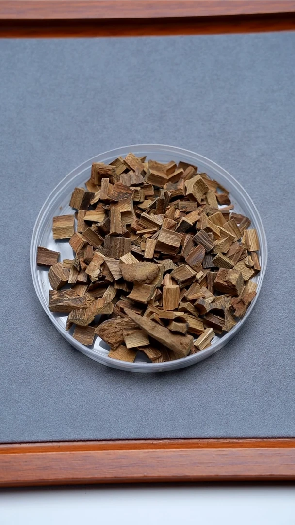 沉香沉香碎屑正区达拉干碎料1g