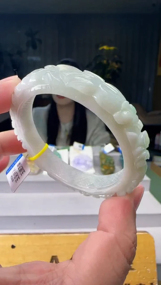 颈饰未镶嵌翡翠爱****翔ZM@@8*95632