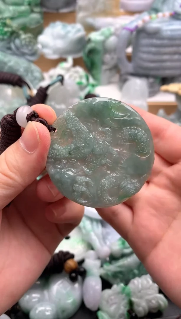 吊坠(不含链)未镶嵌翡翠1