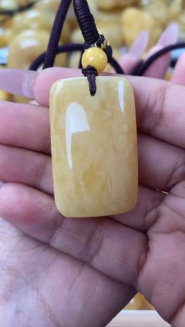 未镶嵌琥珀裸石天然琥珀蜜蜡