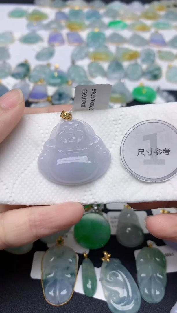 翡翠18K金镶嵌颈饰天然缅甸A货翡翠