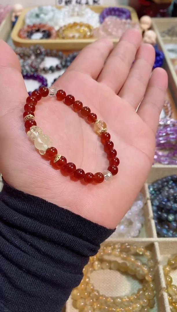 【闪购商品】水晶手链未镶嵌石榴石 （多样性发其一）