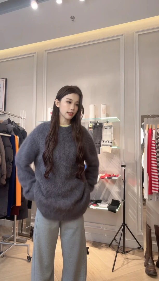 毛衣灰色 599 尺码拍下备注