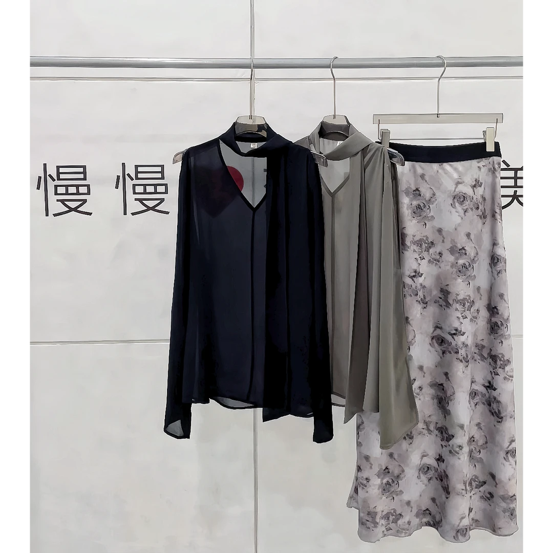 （慢慢壹店）小众独特高级感气质休闲露肩时尚衬衫薄款长袖上衣