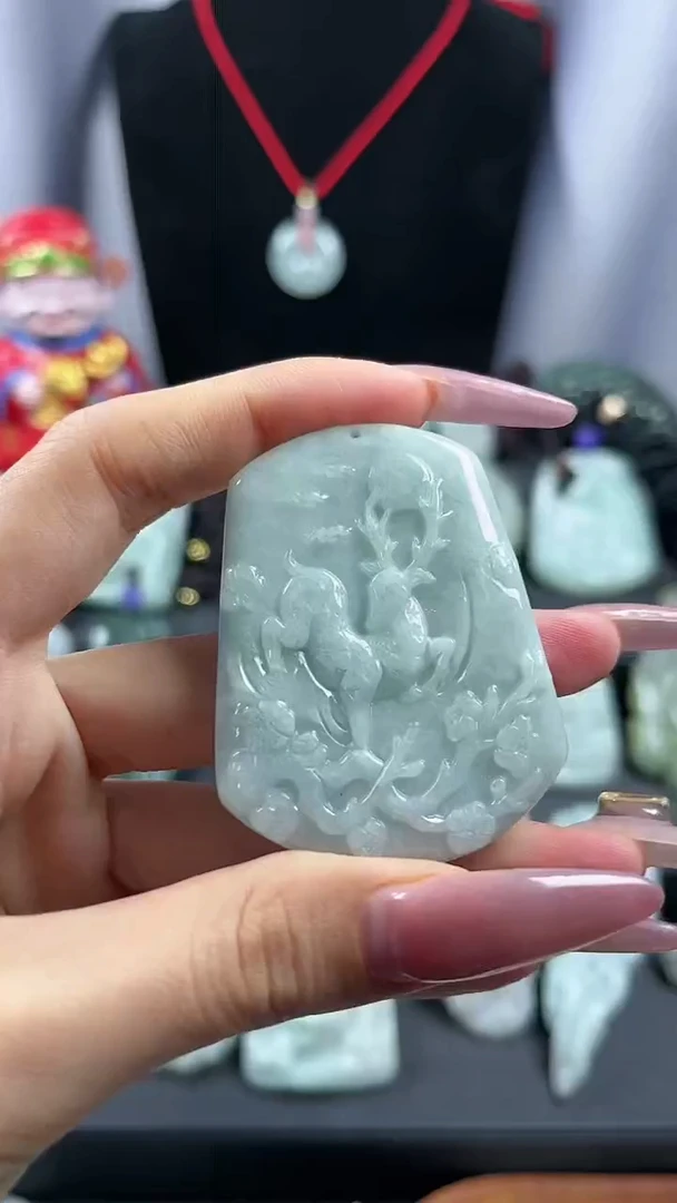 【闪购商品】翡翠颈饰未镶嵌小鹿