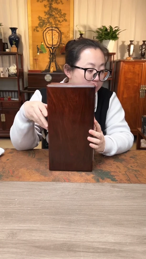 【闪购商品】红酸枝木类成套家具大红酸枝 素面条盒32*17*11