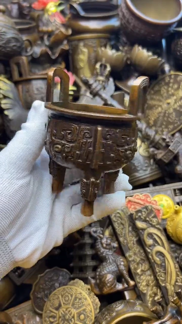 精美铜器，点击下单