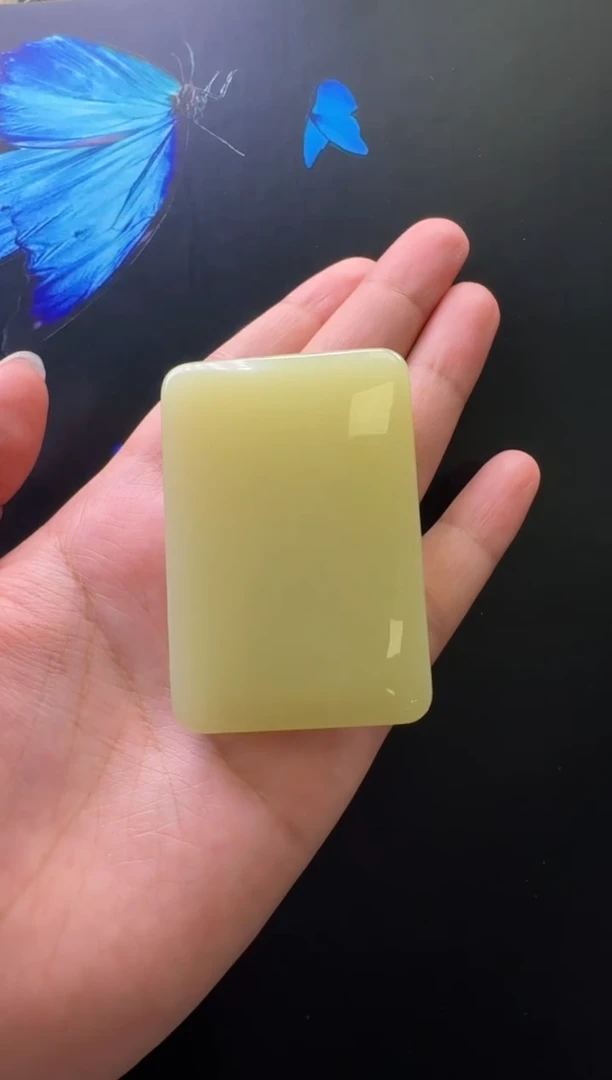 颈饰未镶嵌和田玉吊坠