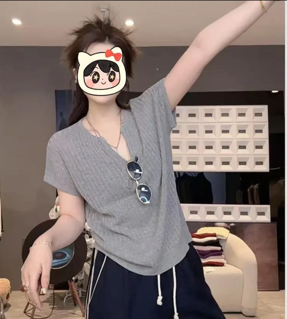 【豚豚专属】法式慵懒风v领针织衫短袖女新款宽松遮肉显瘦T恤上衣女