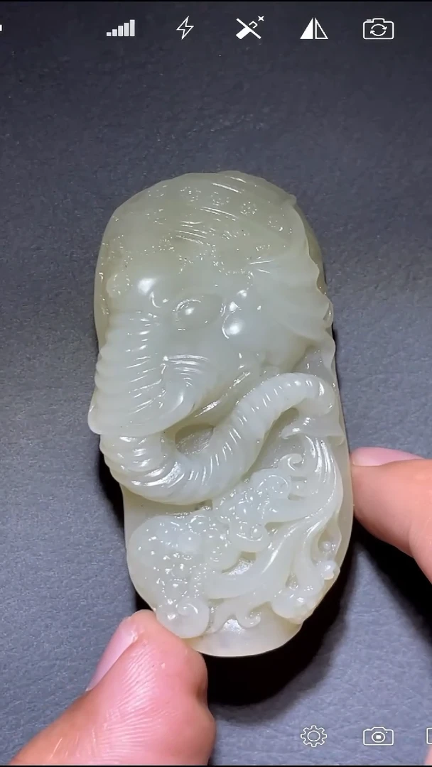 未镶嵌和田玉把件吉象 XT