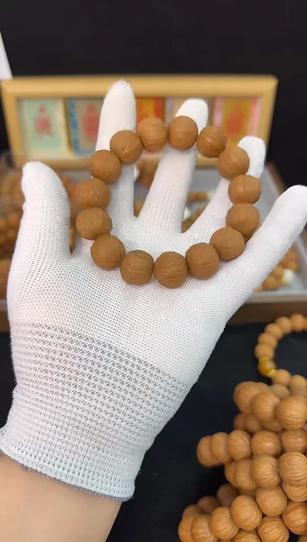 手串猴头核桃W****E闪购聚宝盆