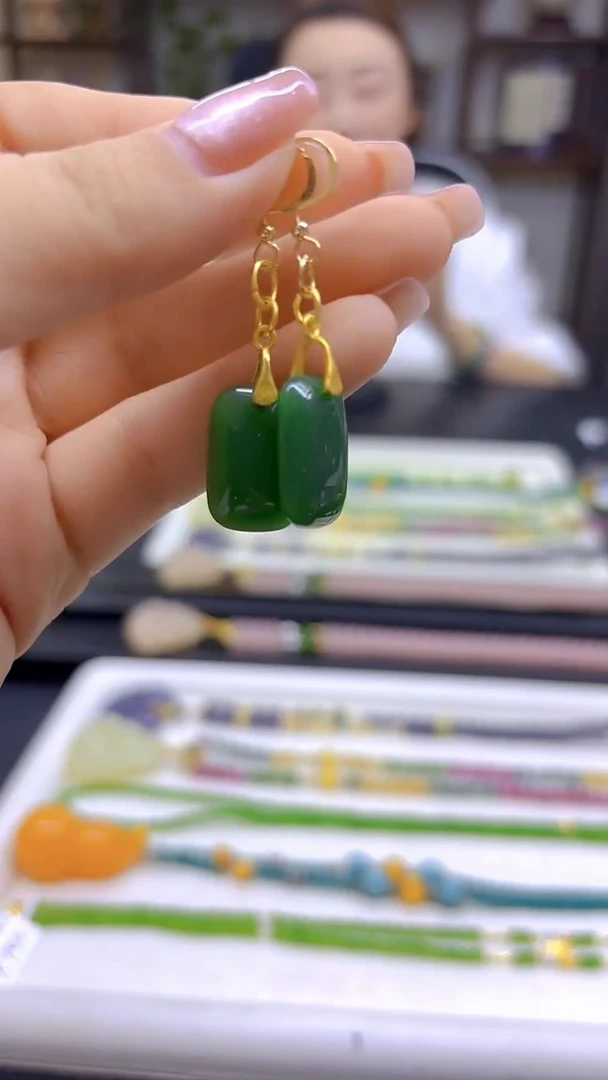 和田玉（碧玉）14K金镶嵌耳饰DIY款E171