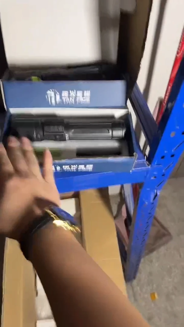 【天龙】多光源超亮强光手电筒带侧灯续航8H