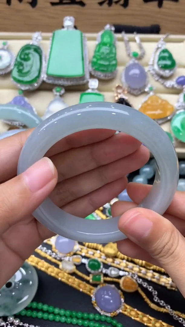 翡翠手镯未镶嵌274-中国好珍宝