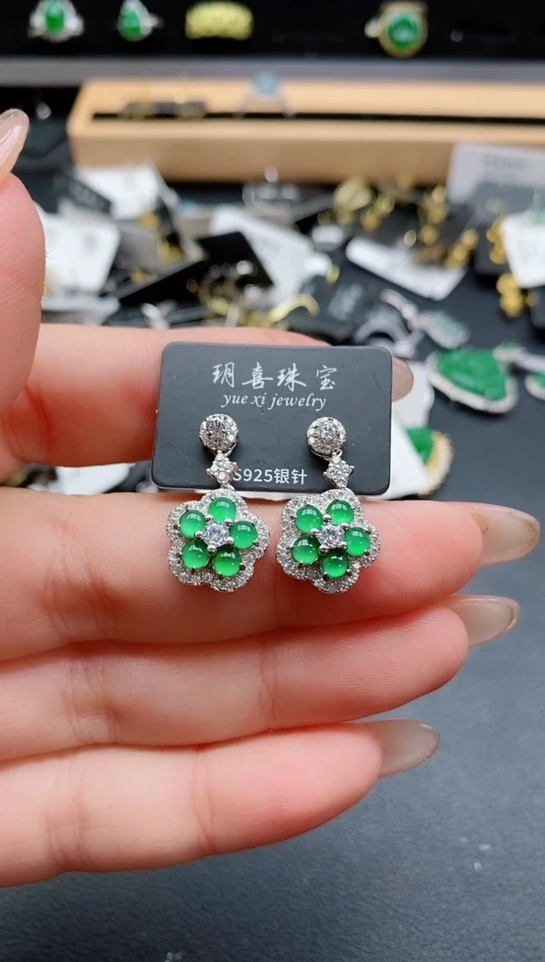 银S925镶嵌戒指翡翠1