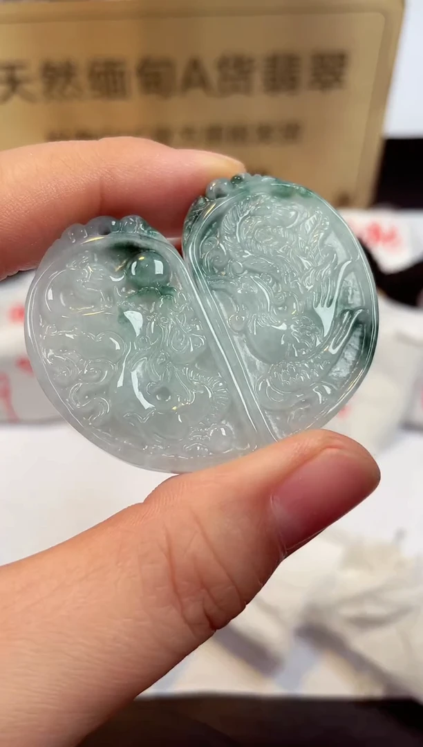 翡翠未镶嵌颈饰天然缅甸翡翠A货