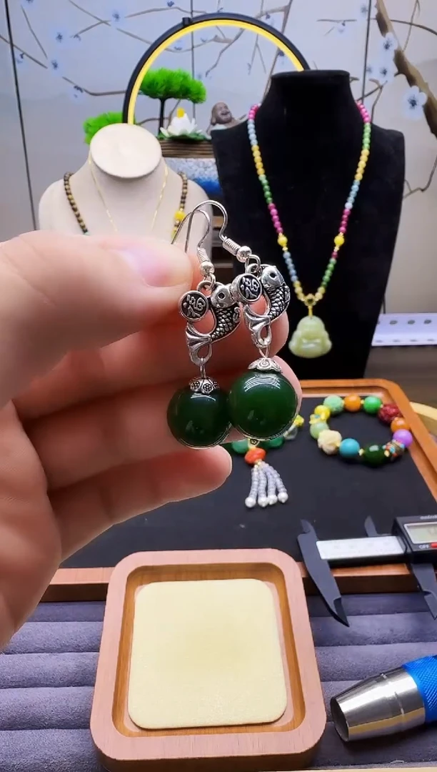 和田玉银S925镶嵌耳饰E10