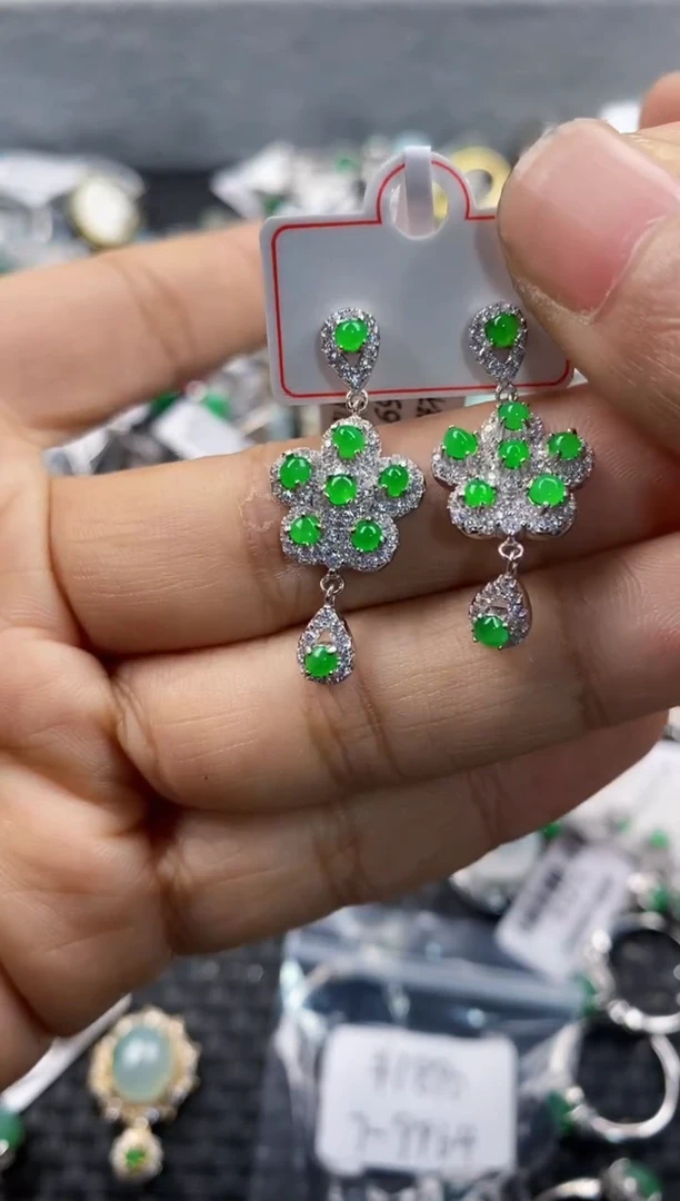 银S925镶嵌戒指翡翠999      2