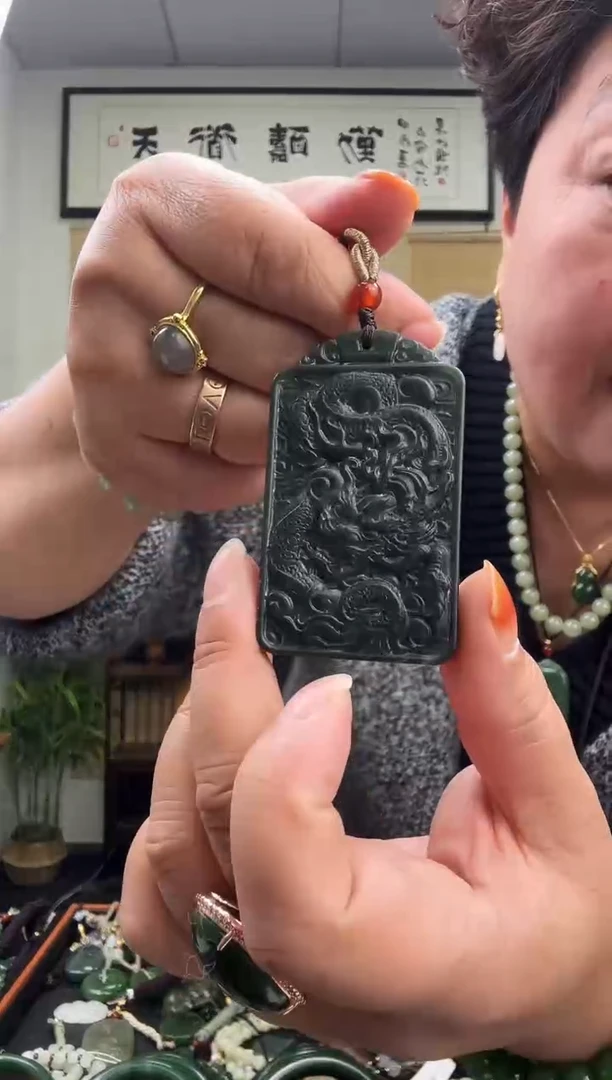 颈饰未镶嵌和田玉多样性发一   51