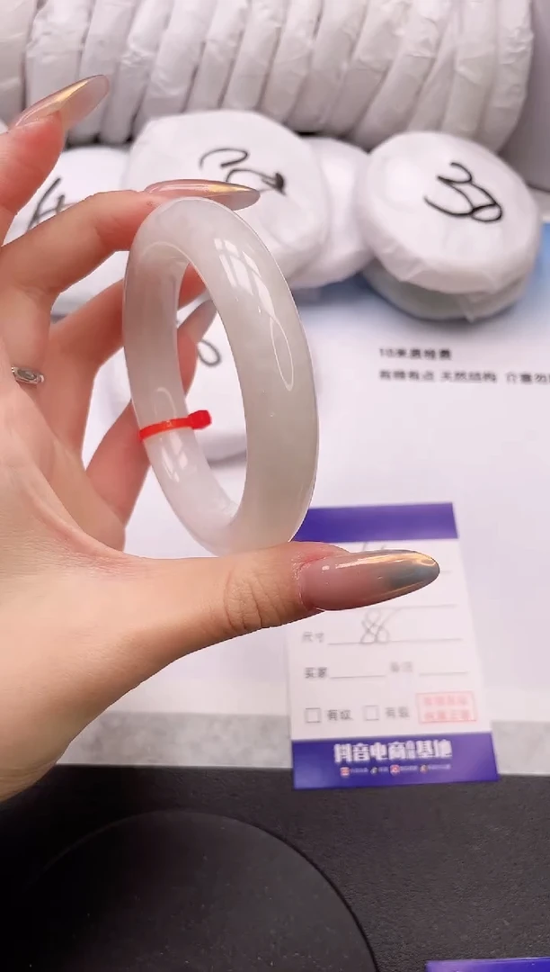 【闪购商品】和田玉手镯未镶嵌19L366-58