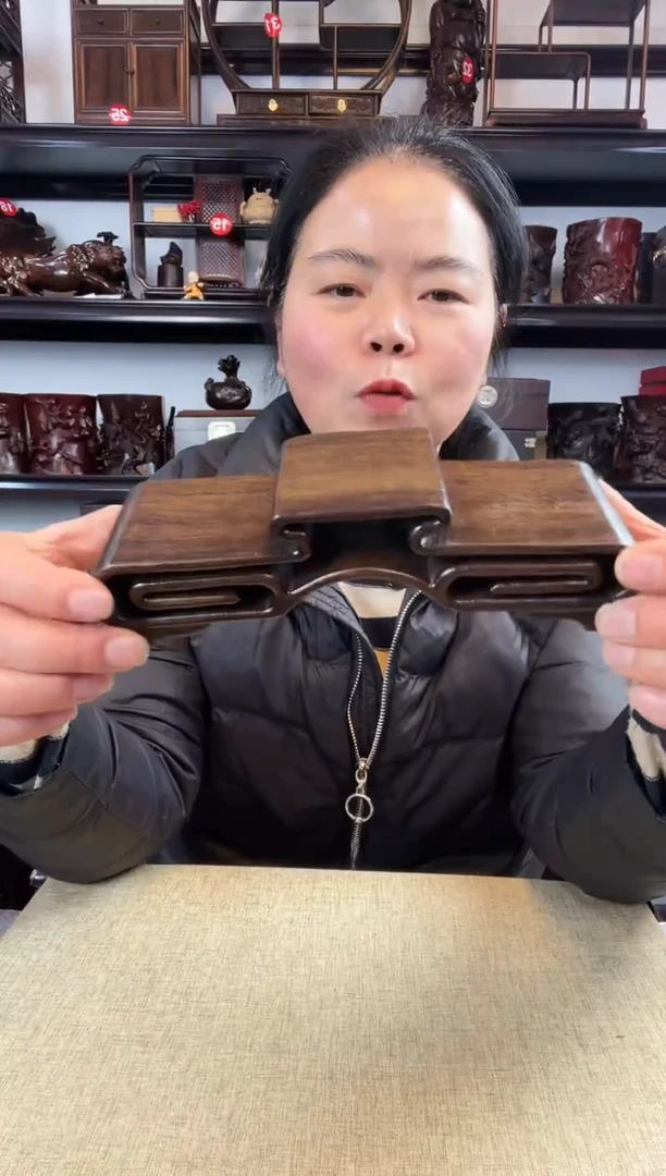 木老李红木工艺品三连