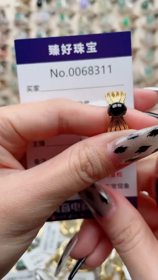 【闪购商品】翡翠戒指银S925镶嵌.........