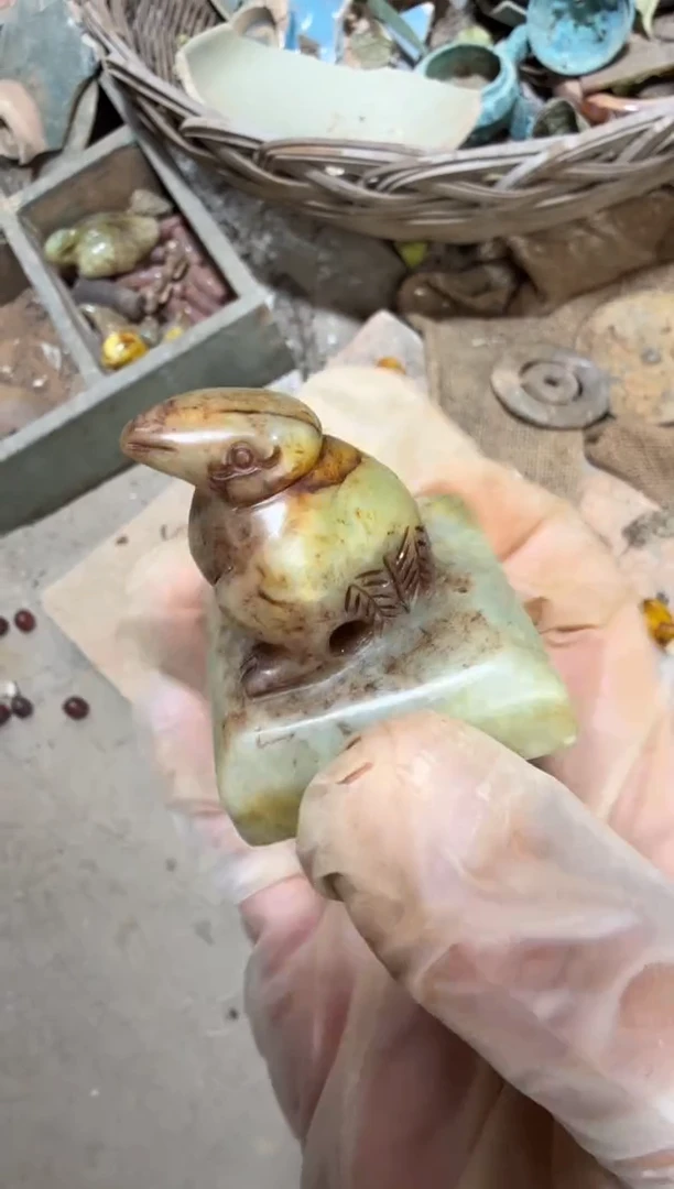 未镶嵌岫岩河磨玉（透闪石质玉）挂件玉器555555