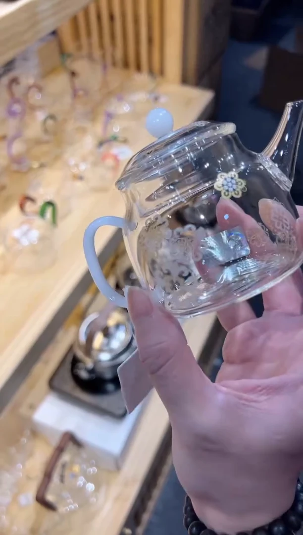 禾器-皮球花言卿壶-白玉色