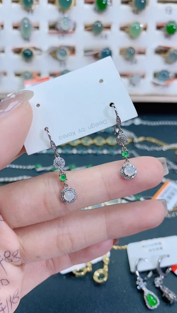 银S925镶嵌翡翠耳饰天然翡翠