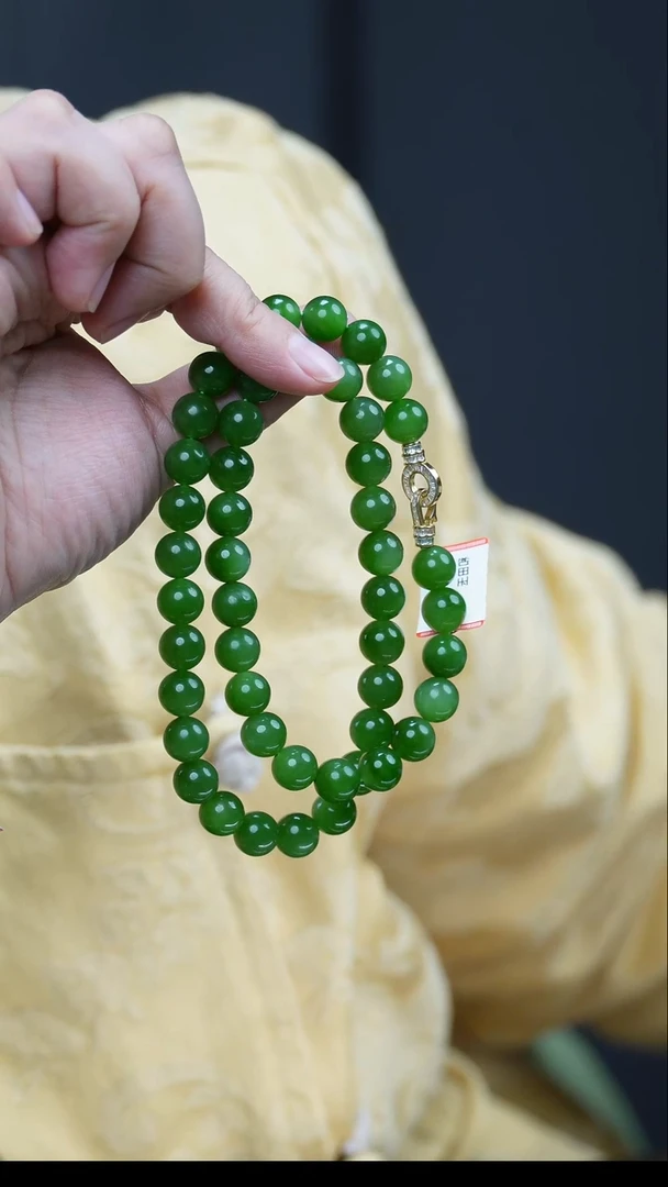 项链未镶嵌和田玉1