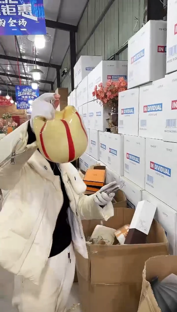 【闪购商品】无铅玻璃悠悠V-花器-11早