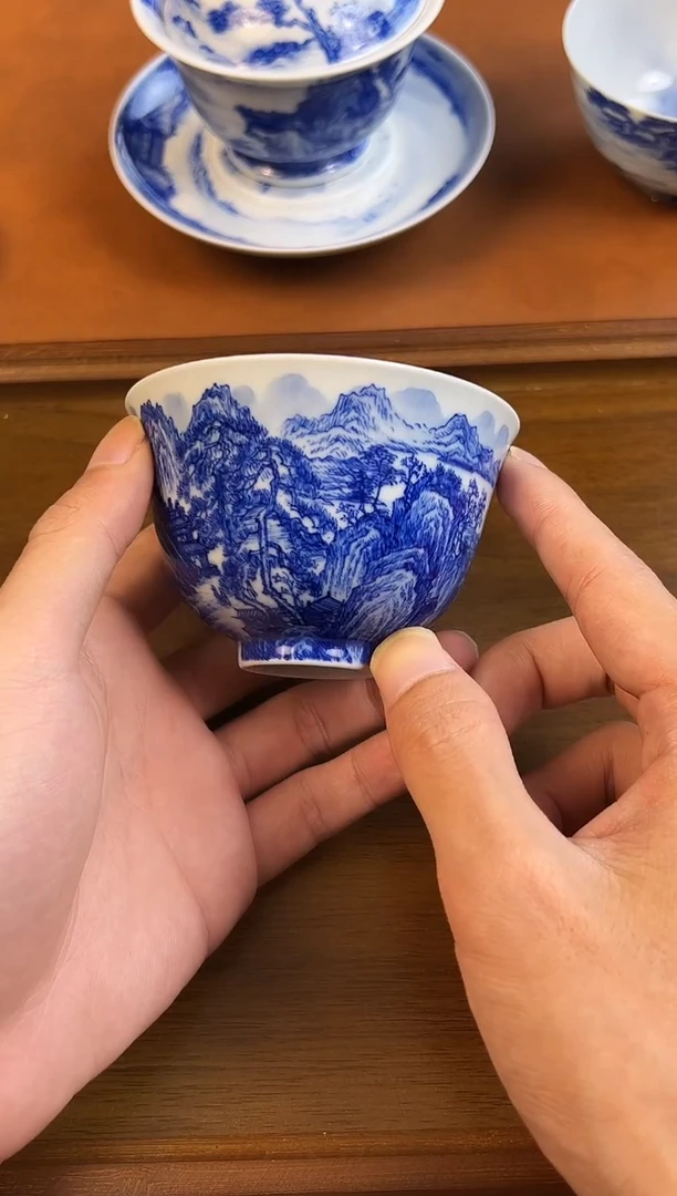 问青坊纯手工手绘青花山水柴窑杯