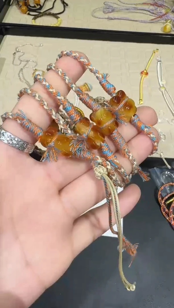 【闪购商品】蜜蜡手绳未镶嵌X0209-1195-52多样性一件