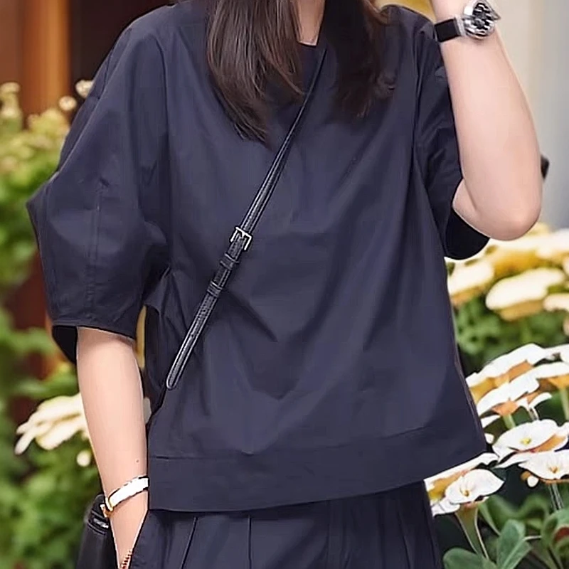 灯笼袖休闲小衫2025夏季小众设计感圆领衬衫女简约宽松纯色