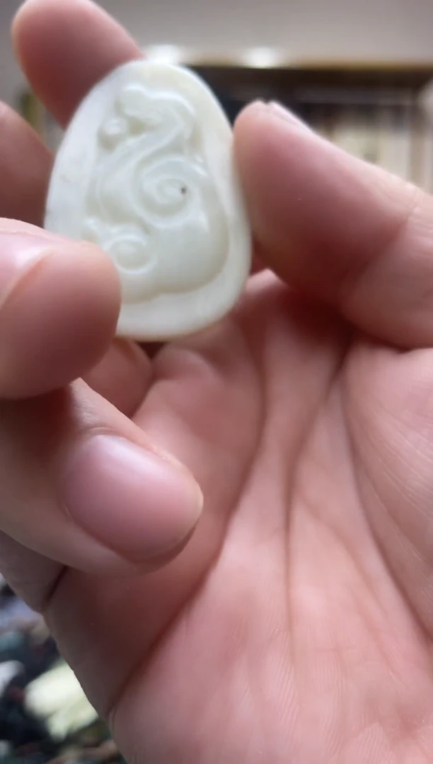 未镶嵌岫玉吊坠·