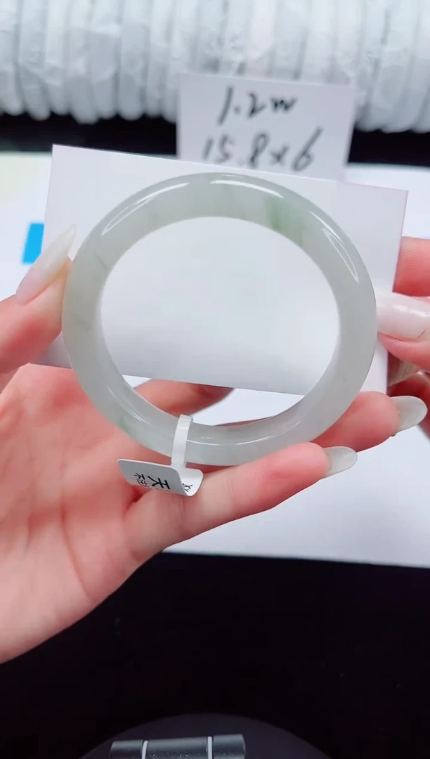 未镶嵌手镯石英质玉91-53/54