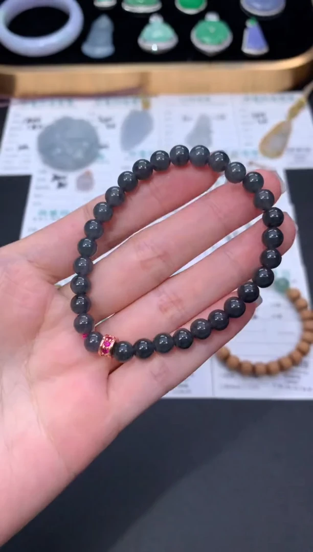 未镶嵌定制翡翠48小时鉴赏期 退货不扣服务费