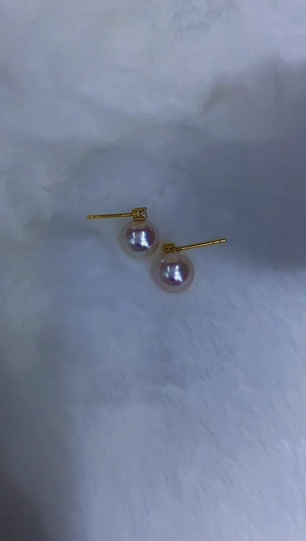 18K金镶嵌akoya王妃款耳钉海水珍珠8.5-9mm